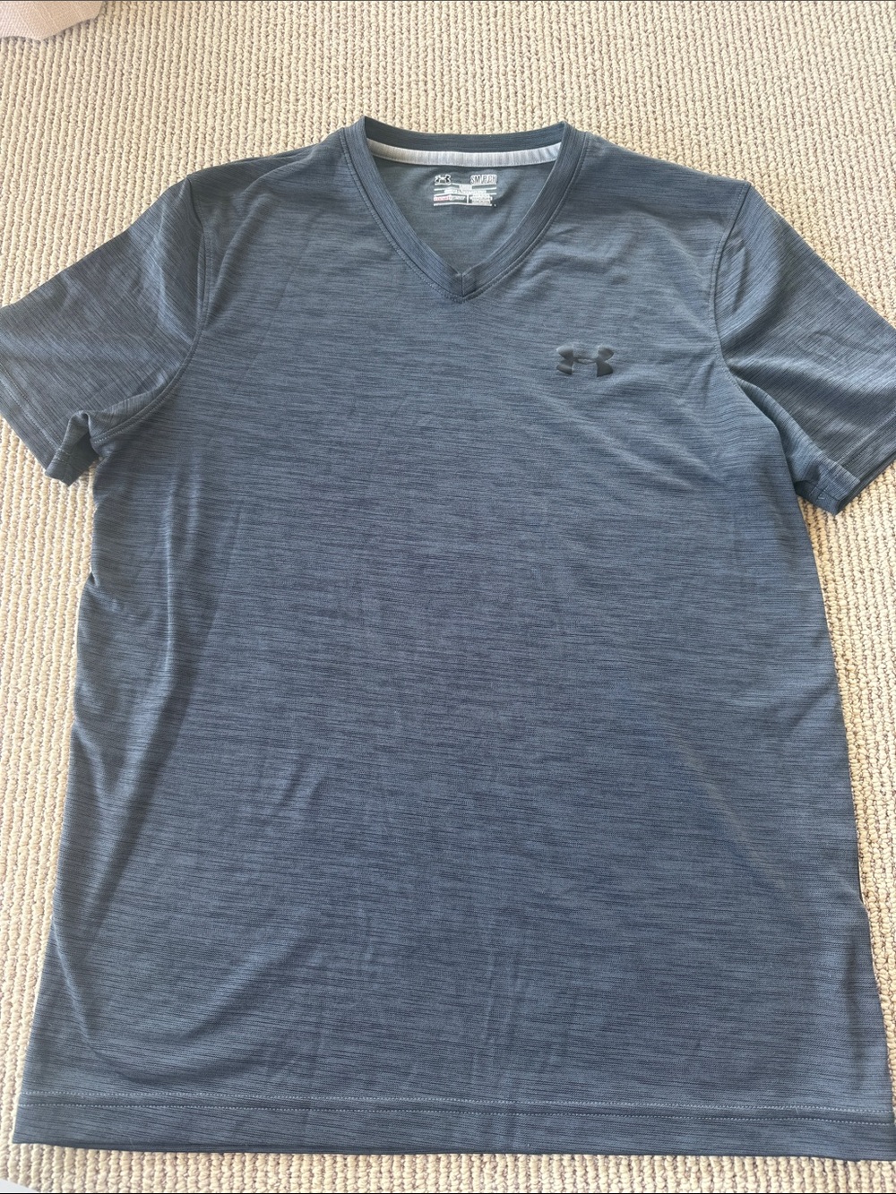 Under Armour Men's Heathered Dark Gray V-Neck Performance Tee